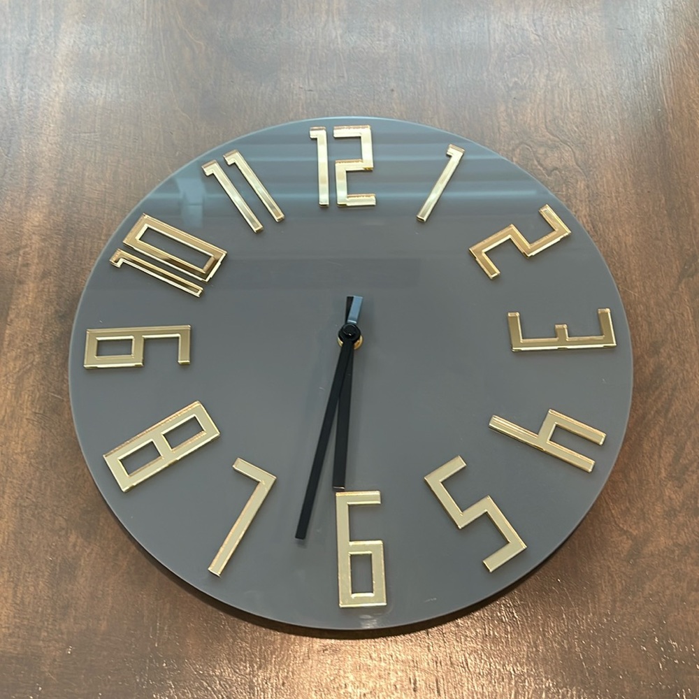Great condition, Clock purchased from UK